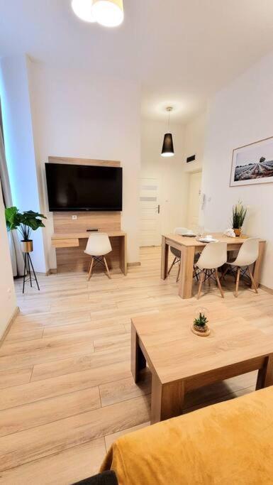 Golden Apartment Bosacka Krakow Old Town 2 Rooms Ngoại thất bức ảnh